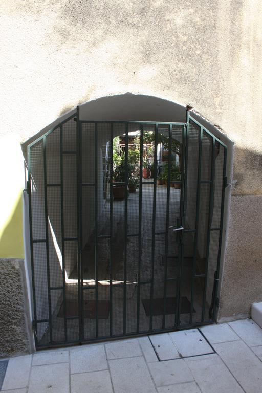 Apartment Andrijasevic-City Center Makarska Phòng bức ảnh